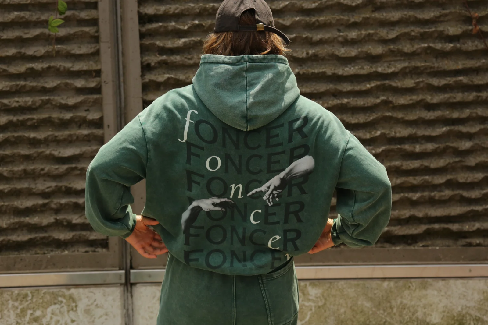 L'INITIAL hoodie